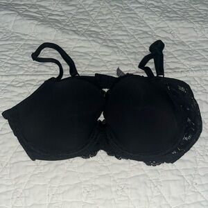 Victoria's Secret Black Lace Bra Size 36B Like New